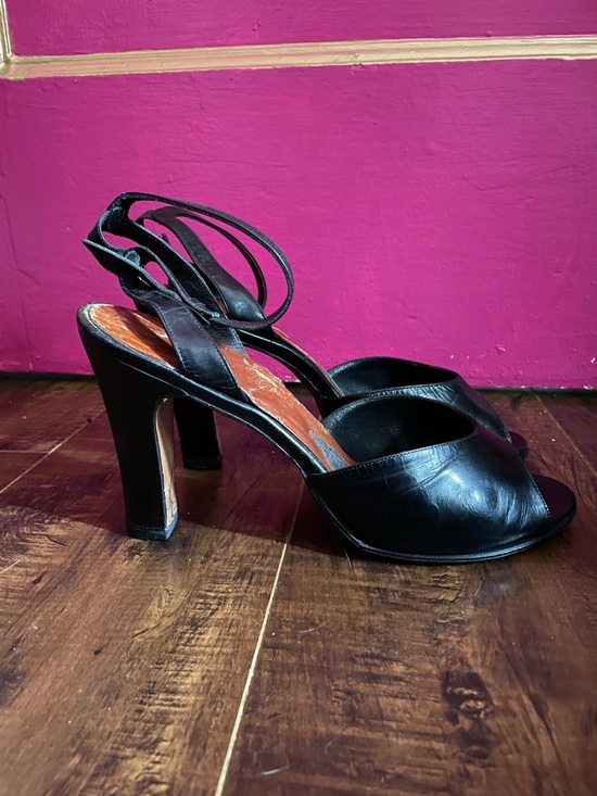 Shoes - Vtg 1950’s Black leather Open-Toe Ankle-Strap Bettie Page High Heels Women 8.5